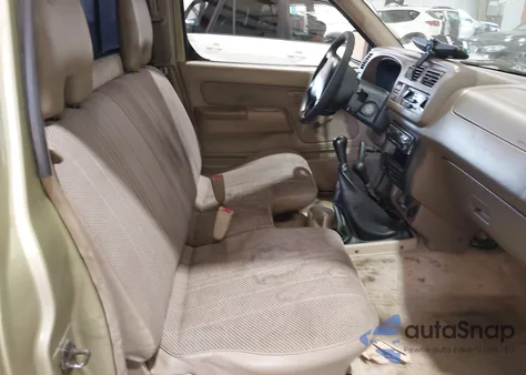 1998 Nissan Frontier Xe z USA, uszkodzony, nr VIN 1N6DD21Y6WC338111